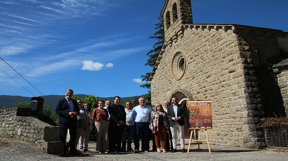 Imagen de la presentación del plan de patrimonio celebrada en Caldearenas. 