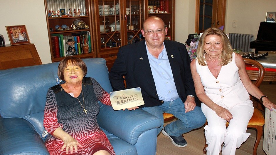 El acto de entrega tuvo lugar el pasado 31 de mayo en Zaragoza, con la participación del alcalde del municipio, José Manuel Usón, y la teniente de alcalde, Ana Jaso.